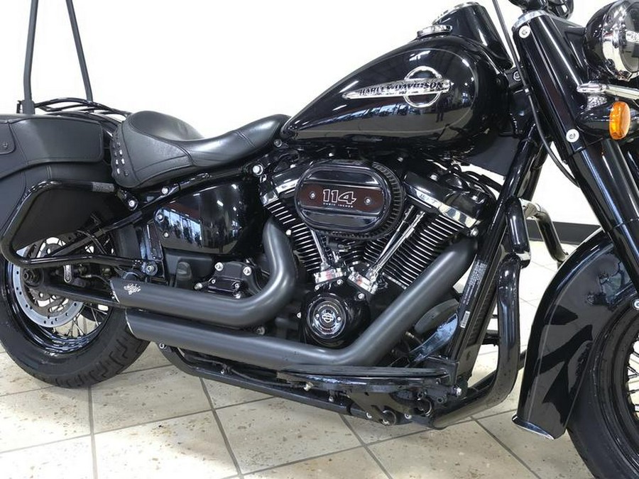 2020 Harley-Davidson® FLHCS - Heritage Classic 114