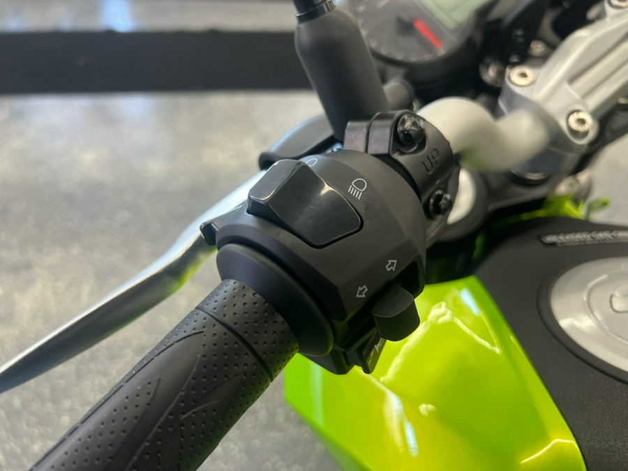 2024 Benelli TNT 135