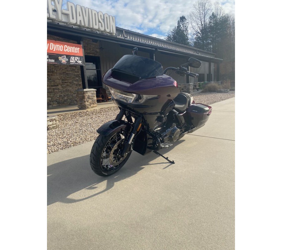 2025 Harley-Davidson® CVO™ Road Glide® Poison Berry