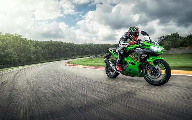 2023 Kawasaki Ninja 400 ABS KRT Edition