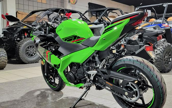 2023 Kawasaki Ninja 400 ABS KRT Edition