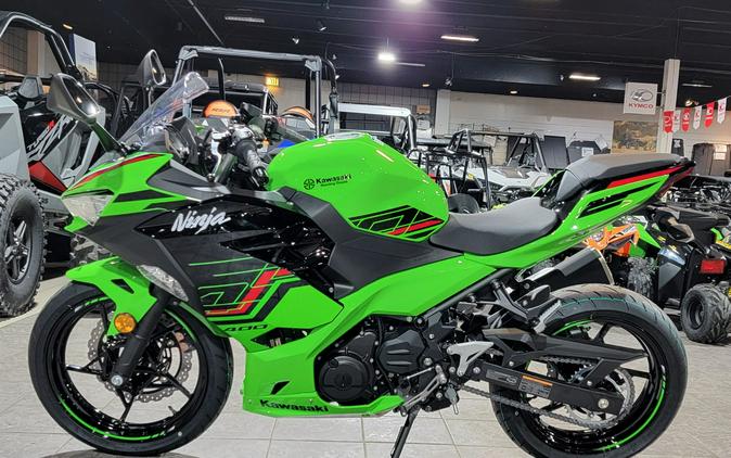 2023 Kawasaki Ninja 400 ABS KRT Edition