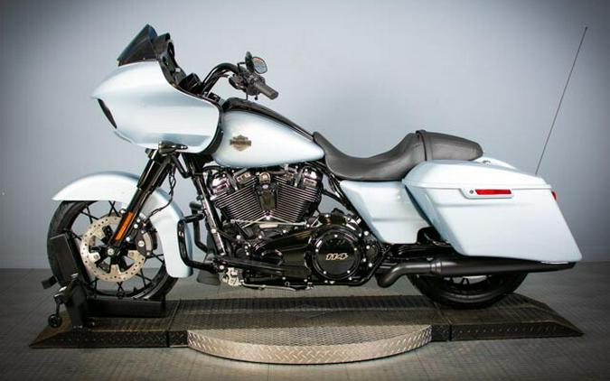 2023 Harley-Davidson Road Glide Special