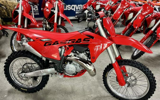 2025 GASGAS MC 300