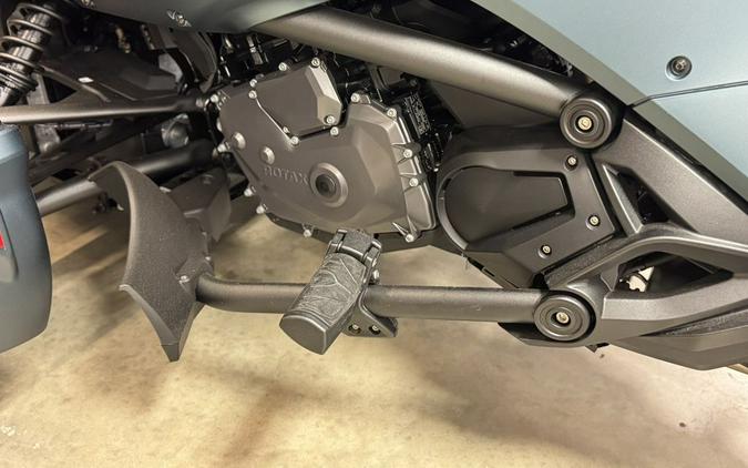 2025 Can-Am® Spyder F3-T Rotax 1330 ACE