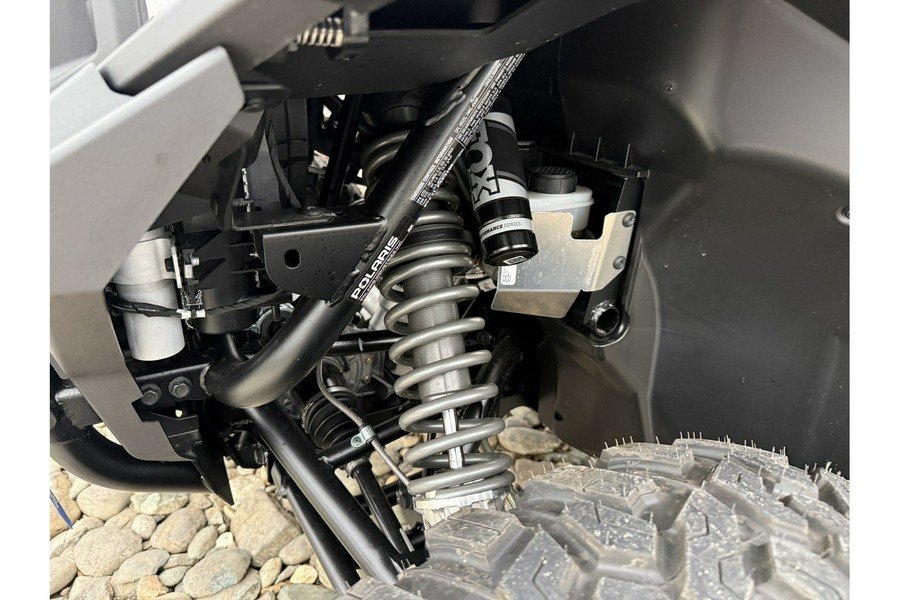 2026 Polaris Polaris XPEDITION XP NorthStar - Matte Super Graphite (CA)
