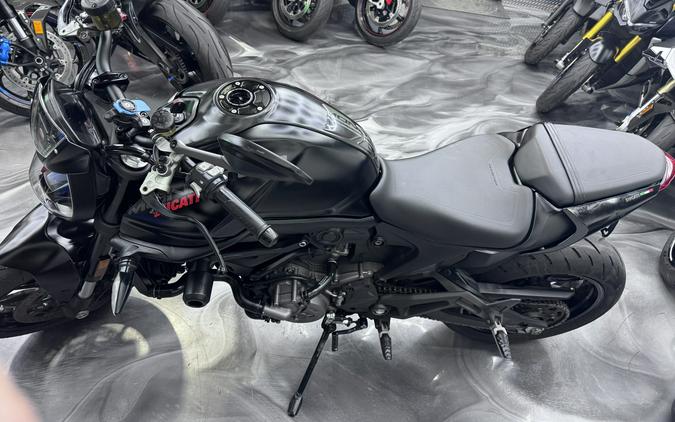 2022 DUCATI MONSTER 937 PLUS, only 8594 miles and Free Warranty!