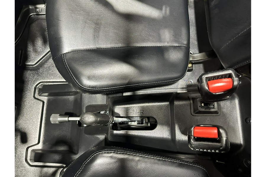 2026 Polaris RZR 200 EFI