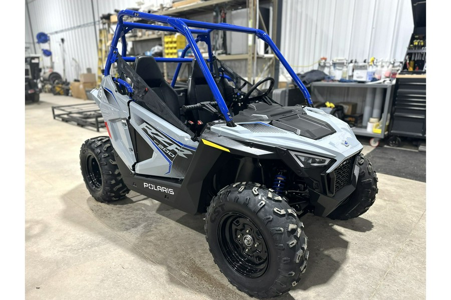 2026 Polaris RZR 200 EFI