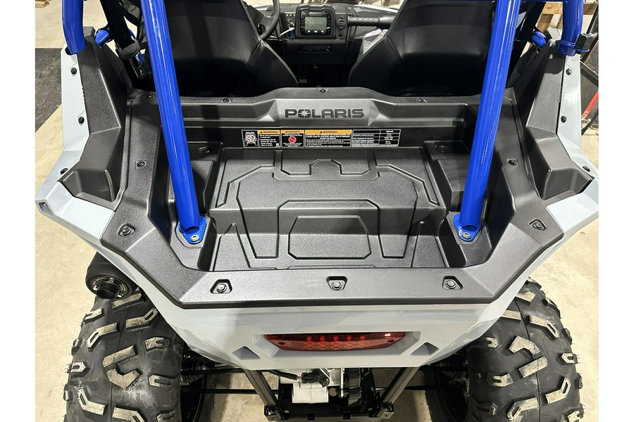 2026 Polaris RZR 200 EFI