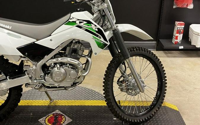 2027 Kawasaki KLX140R F