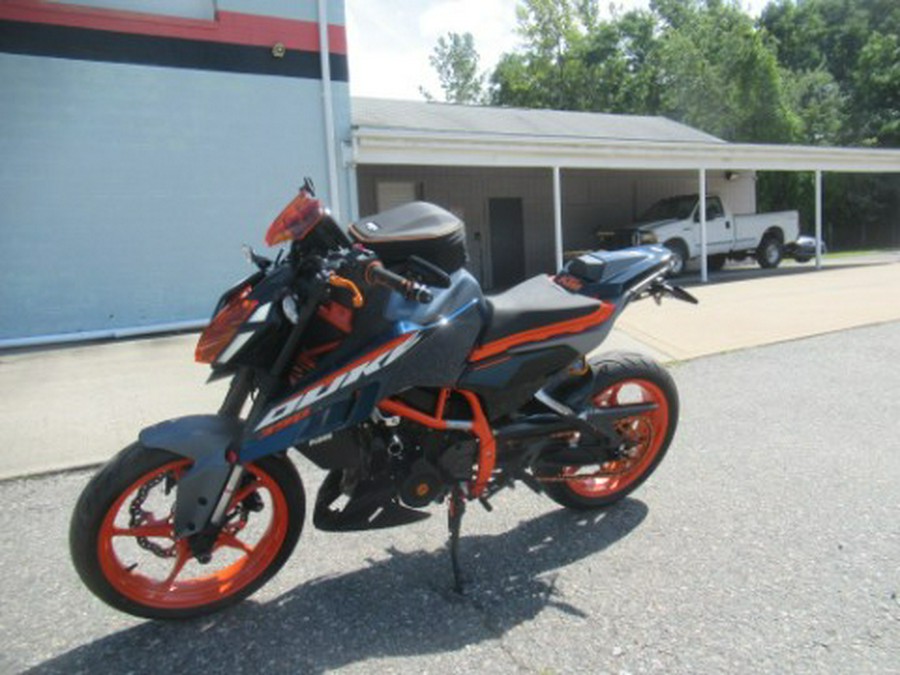 2024 KTM 390 Duke