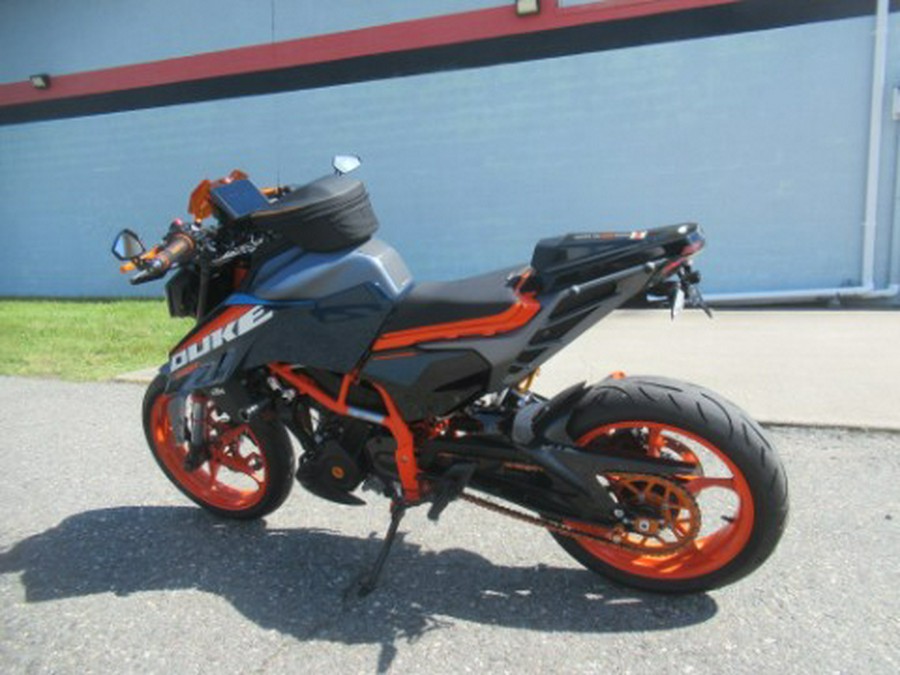 2024 KTM 390 Duke