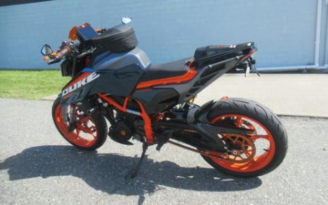 2024 KTM 390 Duke