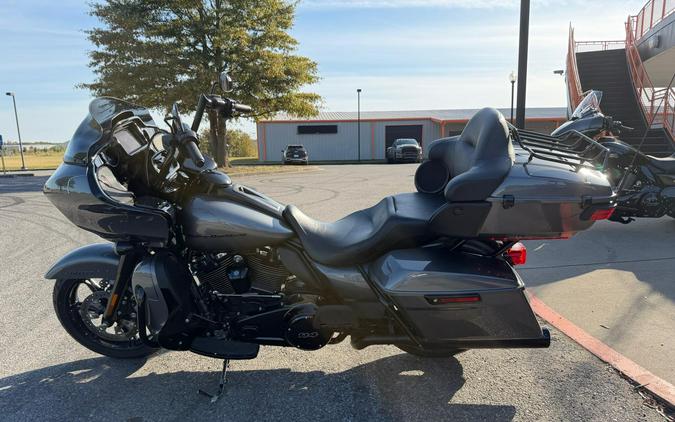 2021 Harley-Davidson Road Glide Limited Gauntlet Gray Metallic
