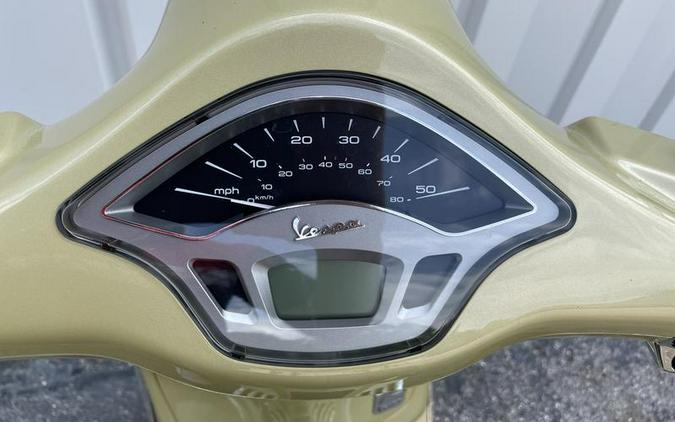 2021 Vespa Primavera 50 75th