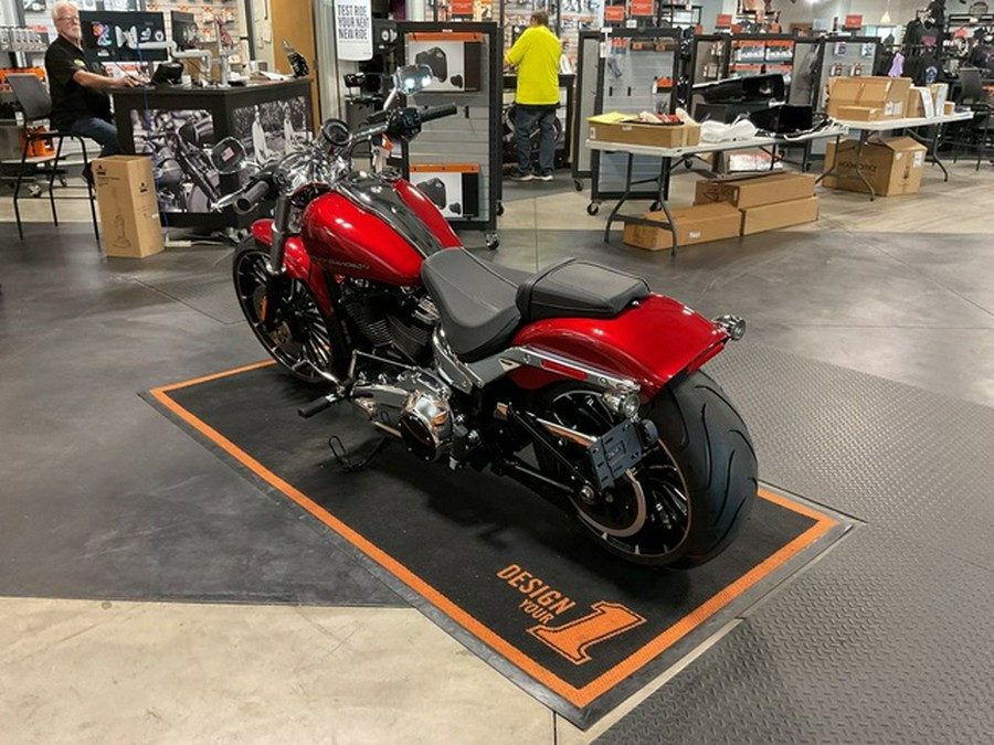 2025 Harley-Davidson Softail FXBR - Breakout