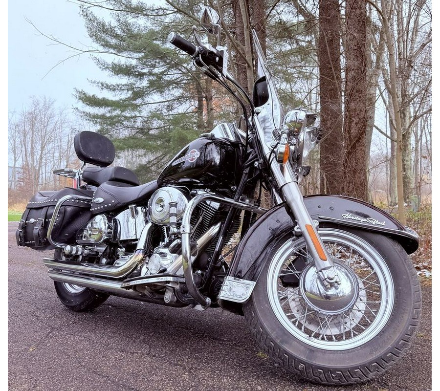 2002 Harley-Davidson® FLSTCI - Heritage Softail® Classic Injection