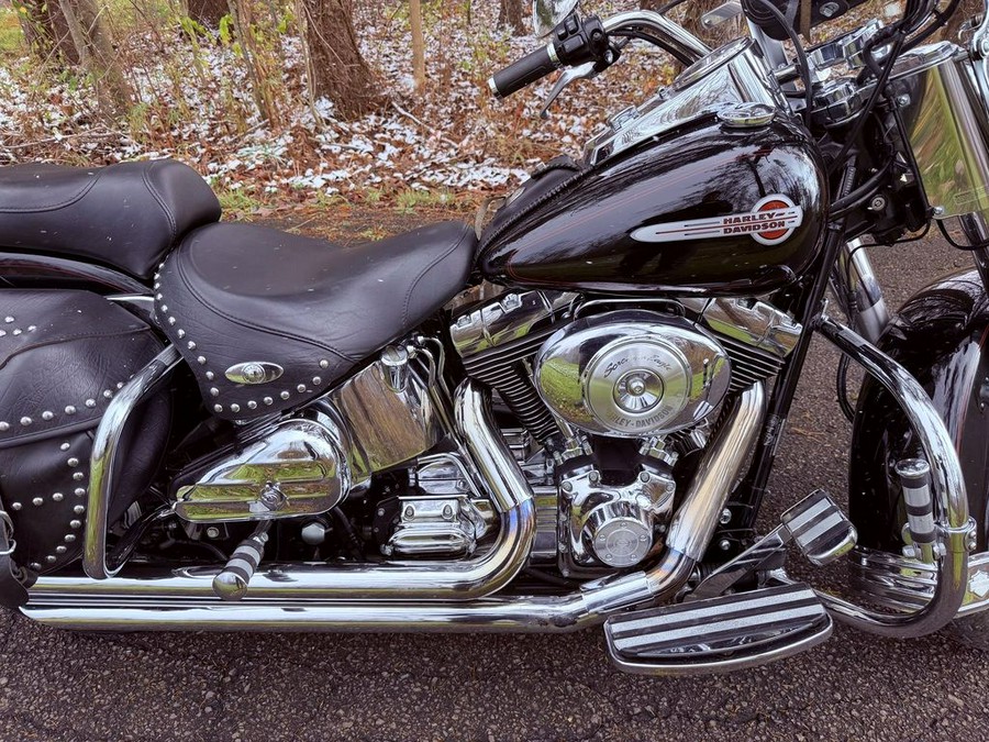 2002 Harley-Davidson® FLSTCI - Heritage Softail® Classic Injection