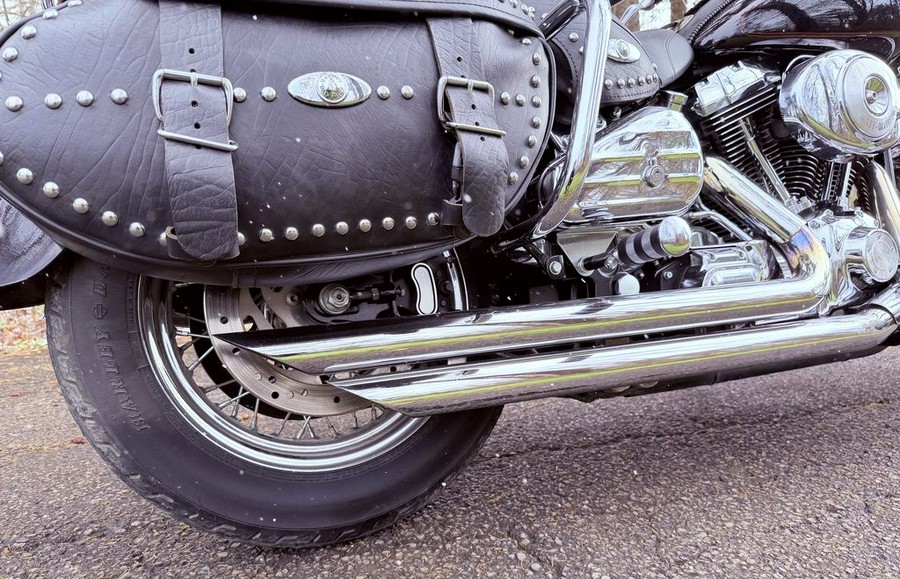 2002 Harley-Davidson® FLSTCI - Heritage Softail® Classic Injection