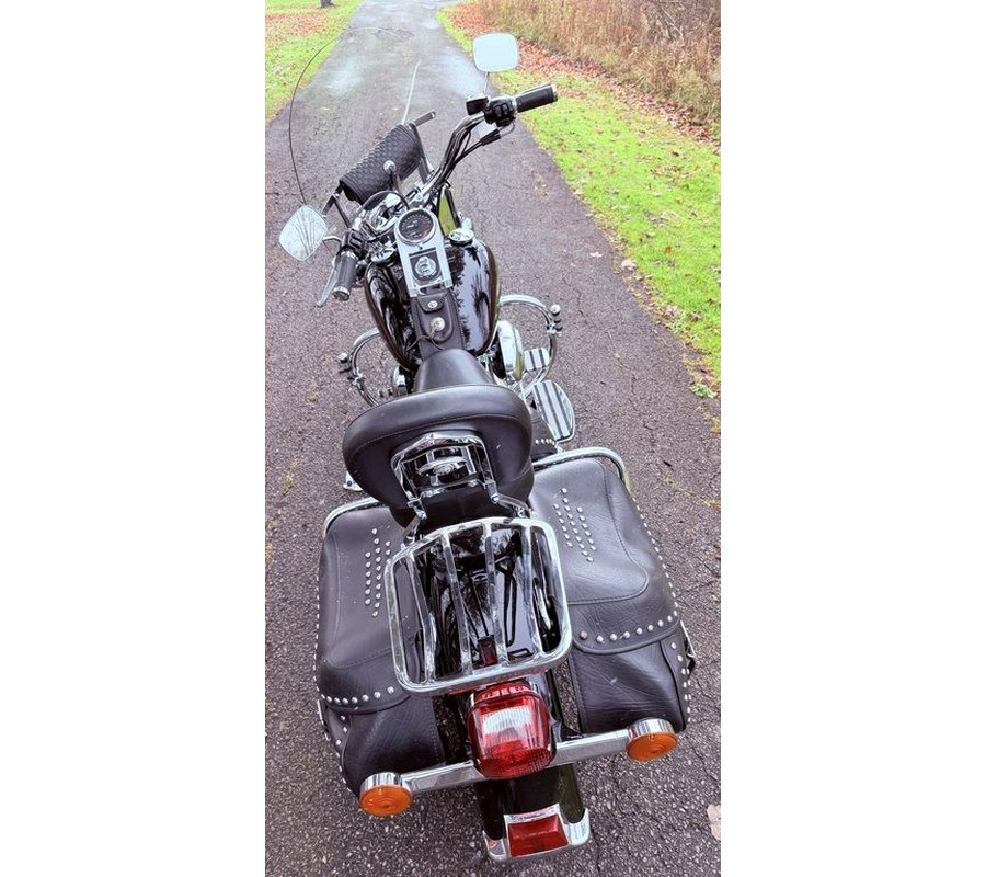 2002 Harley-Davidson® FLSTCI - Heritage Softail® Classic Injection