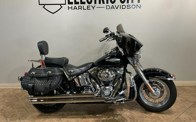 2010 Harley-Davidson® FLSTC Heritage Softail® Classic Shrine Black