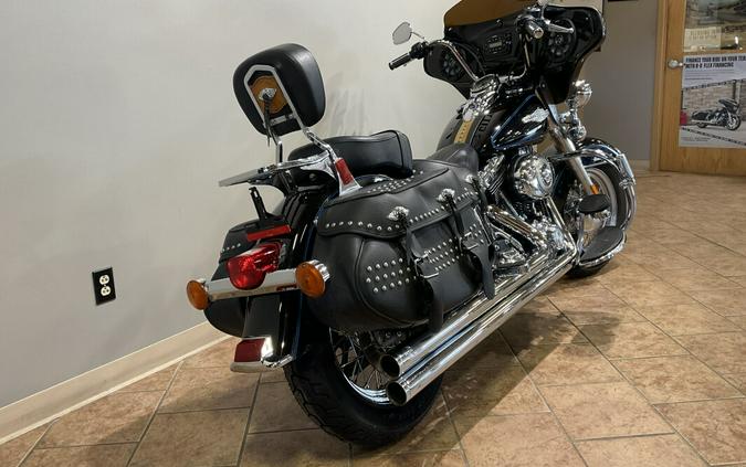 2010 Harley-Davidson® FLSTC Heritage Softail® Classic Shrine Black