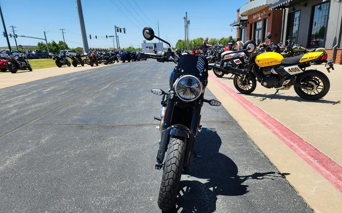 2027 Triumph Tracker 400