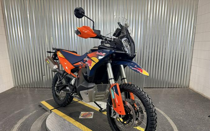 2027 KTM 890 Adventure R Rally