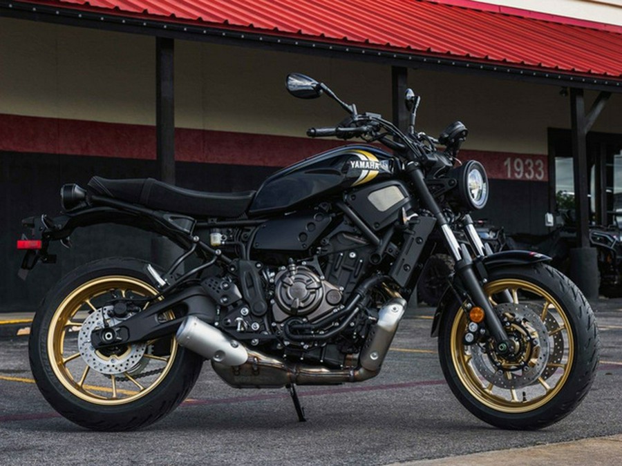 2026 Yamaha XSR 700