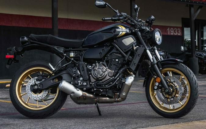 2026 Yamaha XSR 700