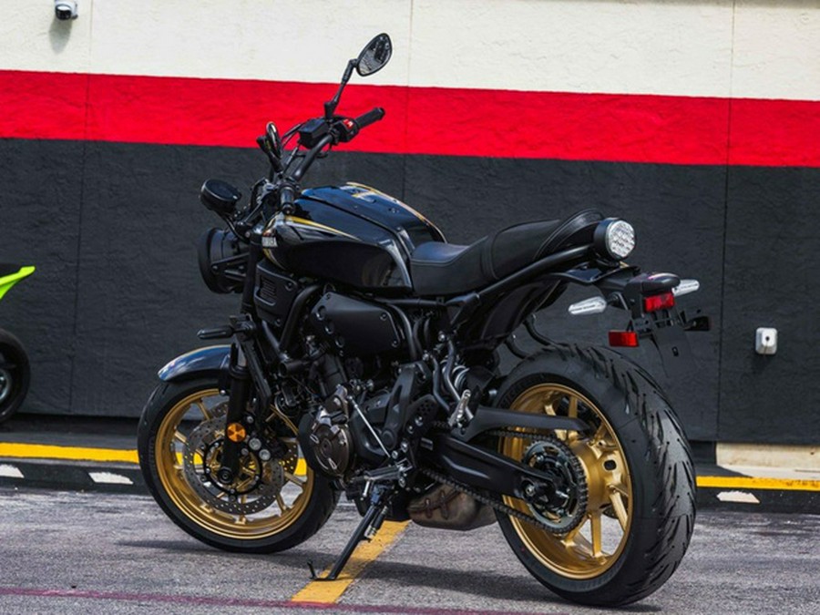 2026 Yamaha XSR 700