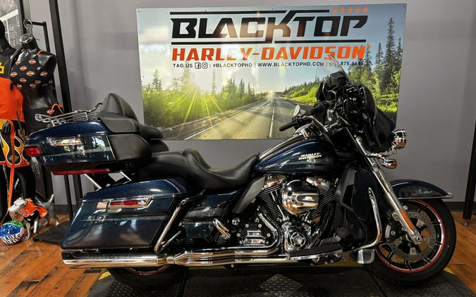 2016 Harley-Davidson® Ultra Limited COSMIC BLUE PRL