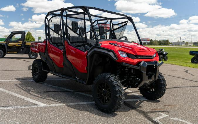 2024 Honda Pioneer 1000-6 Crew Deluxe - AVENGER RED