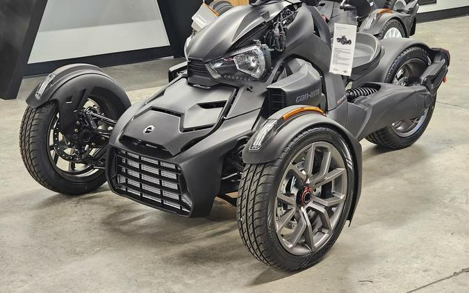 2023 Can-Am™ Ryker 900 ACET