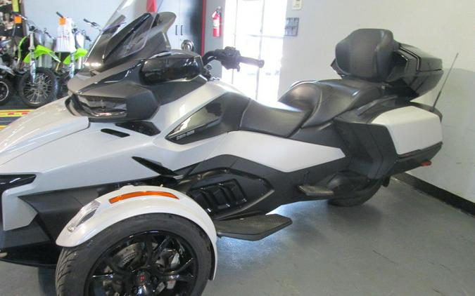 2021 Can-Am® Spyder® RT Limited Dark