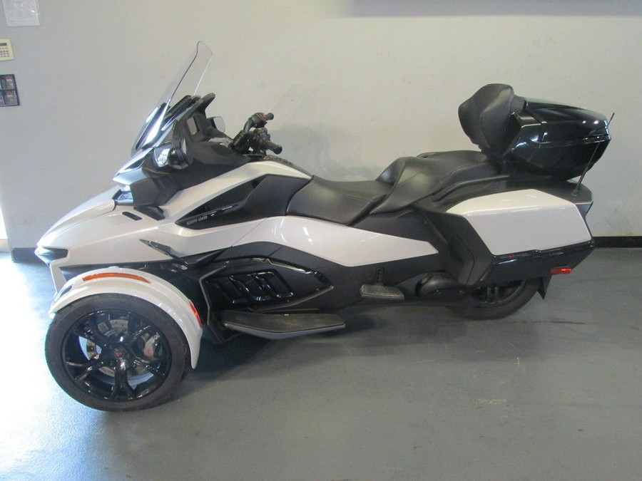 2021 Can-Am® Spyder® RT Limited Dark