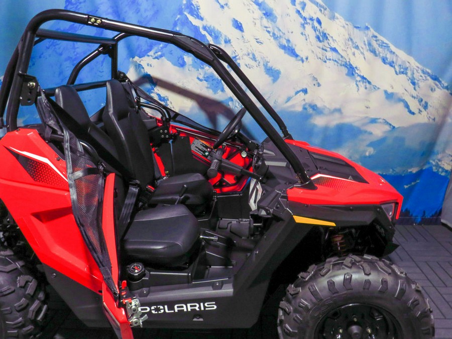 2025 Polaris® RZR 200 EFI