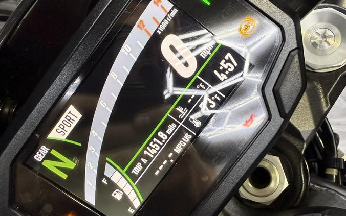 2021 KAWASAKI ZR1000KMFNL Z H2 Ackrapovic Exhaust, free warranty & only 1450 miles!