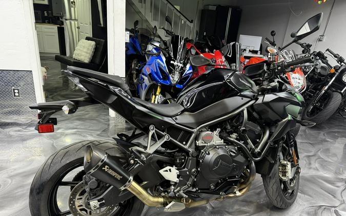 2021 KAWASAKI ZR1000KMFNL Z H2 Ackrapovic Exhaust, free warranty & only 1450 miles!