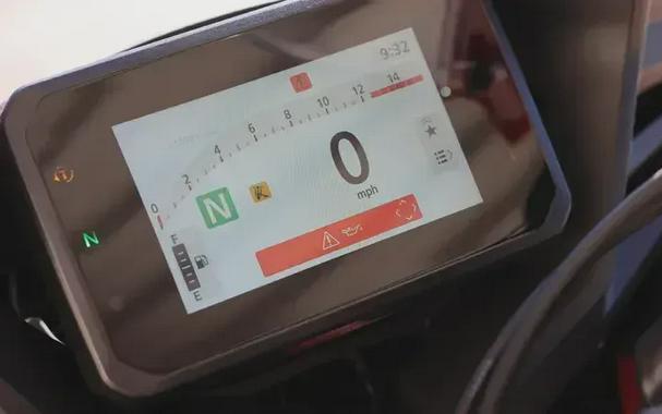 2026 HONDA CBR650R ECLUTCH