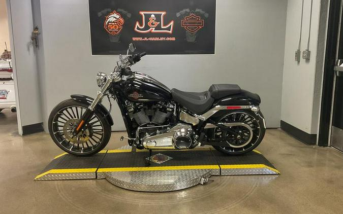 2025 Harley-Davidson® FXBR - Breakout®