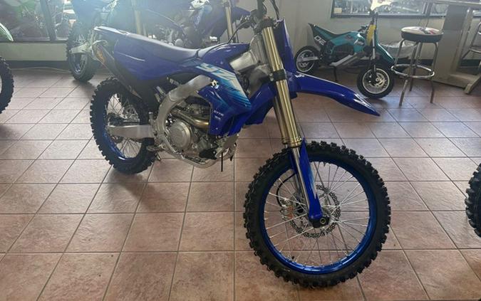 2027 Yamaha YZ 450F