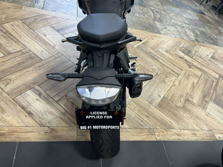 2023 BMW F 900 XR Triple Black