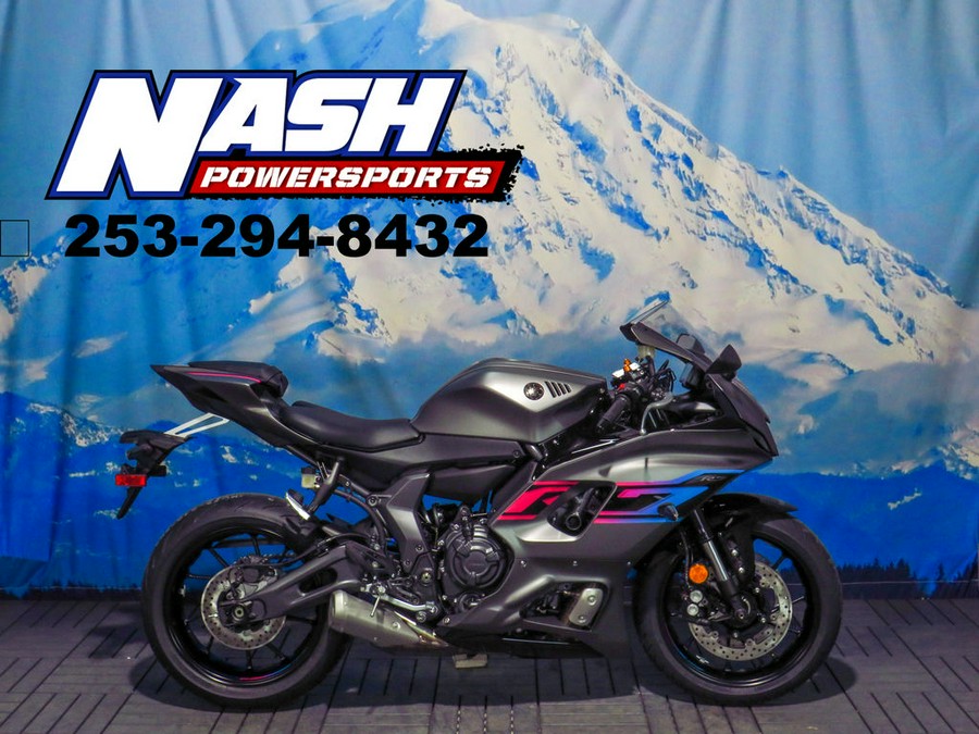 2024 Yamaha YZF-R7