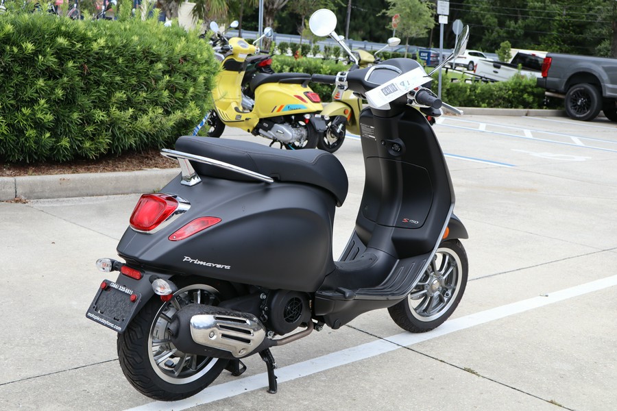 2023 Vespa Primavera 150 S