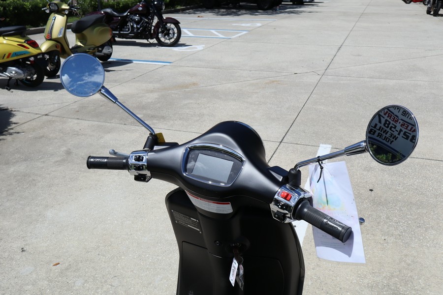 2023 Vespa Primavera 150 S