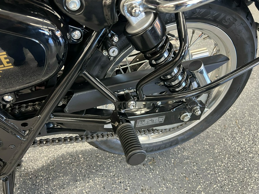 2025 Benelli Imperiale 400