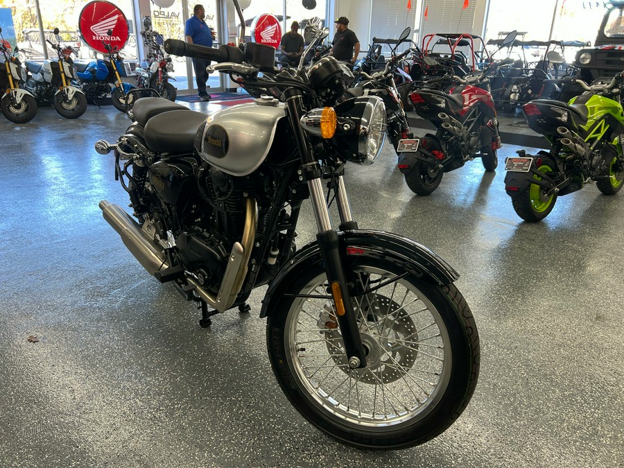 2025 Benelli Imperiale 400