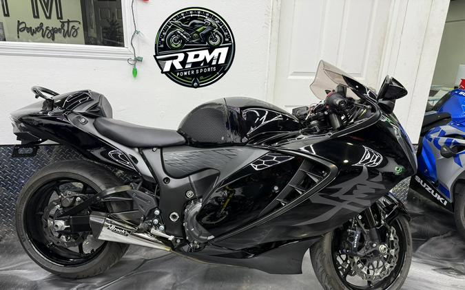 2023 SUZUKI GSX1300RRM3 HAYABUSA w/ Brock's Exhaust, Carbon Fiber & free warranty w/ only 6877 miles!